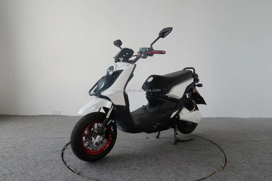 Pantalla LCD Potentes motocicletas eléctricas 500w 1000w 1500w Motor sin escobillas para adultos