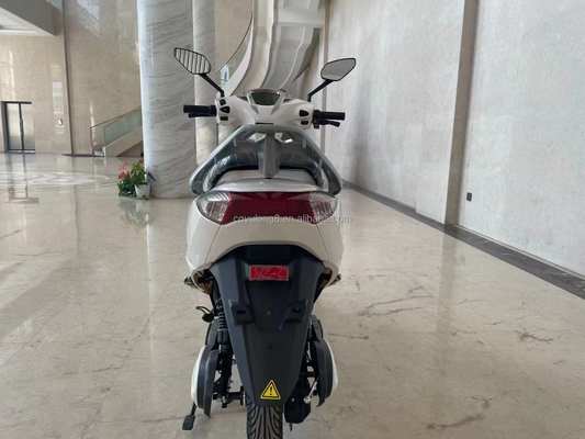 72v Batería de litio Scooter eléctrico Motocicleta para adultos Carga máxima 200kg Pantalla LCD