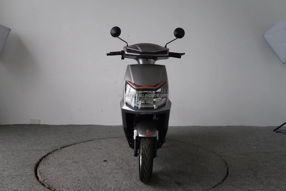Motocicleta eléctrica de 3000 W con batería de litio extraíble y freno de disco