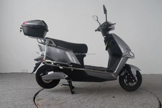 Motocicleta eléctrica de 3000 W con batería de litio extraíble y freno de disco