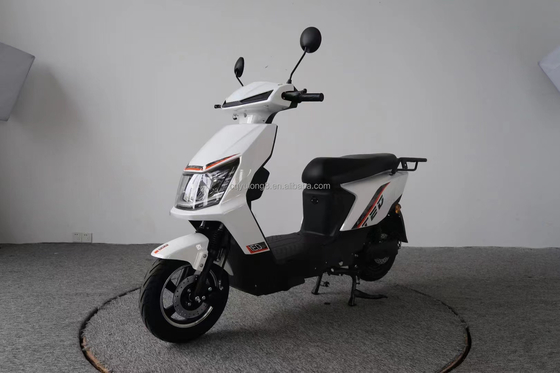 Motocicleta eléctrica de 3000 W con batería de litio extraíble y freno de disco