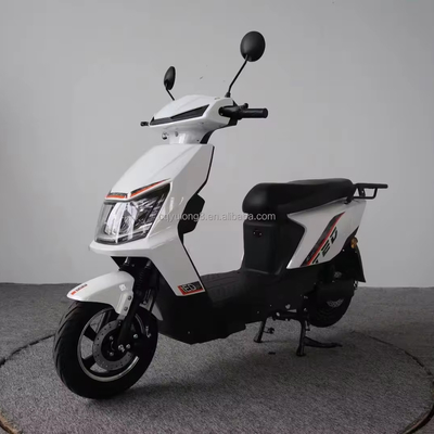 Motocicleta eléctrica de alta velocidad de 800W 48v 60v con características personalizadas y freno de disco
